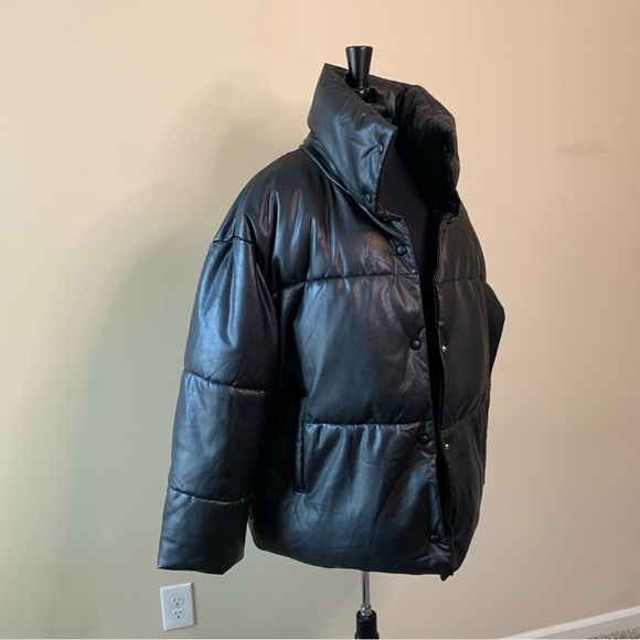 AVEC LES FILLES Black Faux Leather Puffer Jacket Size XL - Picture 3 of 14